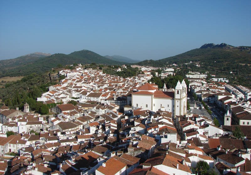 Castelo de Vide by Manuel António Rodri…