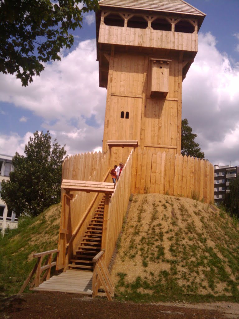 Turm in Achäologigie Museum by wam kat