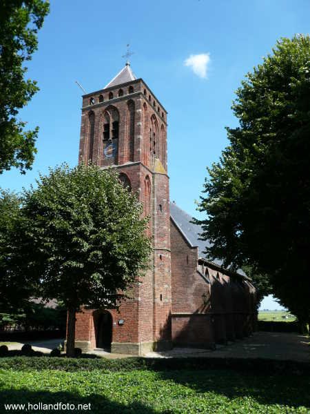 Eemnes kerk by www.hollandfoto.net