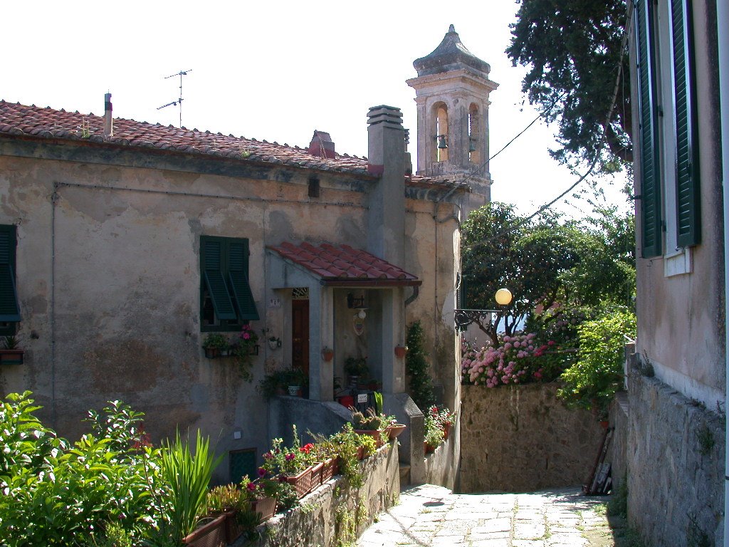 Isola d'Elba, Poggio by Alberto Morini