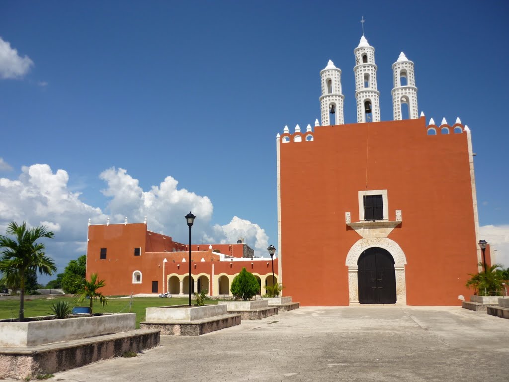 Iglesia de Homún by José Manuel Repetto Menéndez