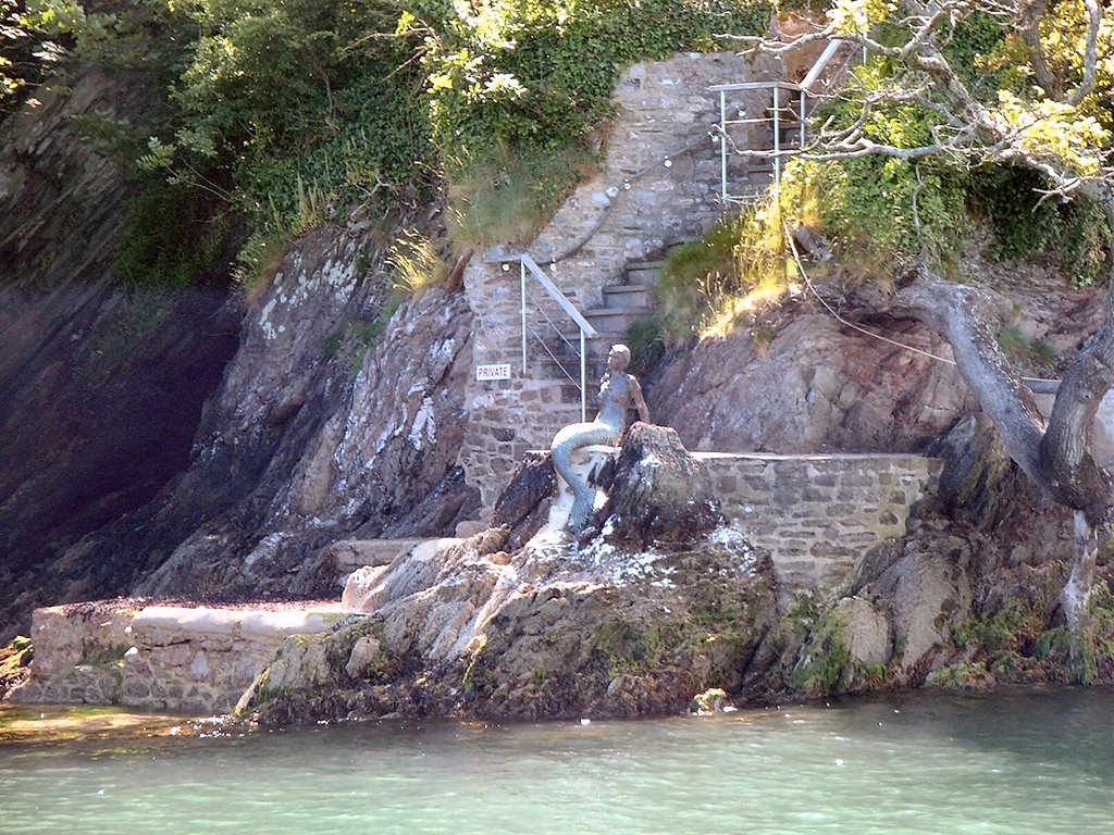 Mermaid Statue, Dartmouth by Sue Shipway