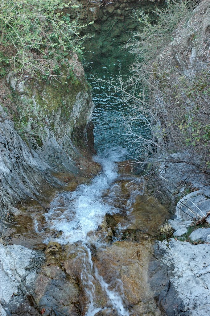 Cascade de Peira-Cava by Royon