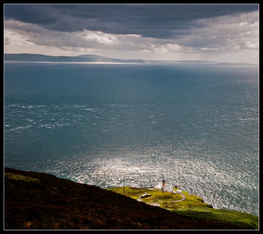 L'Irlande du Nord et le phare du Mull of Kintyre by jérôme bastianelli