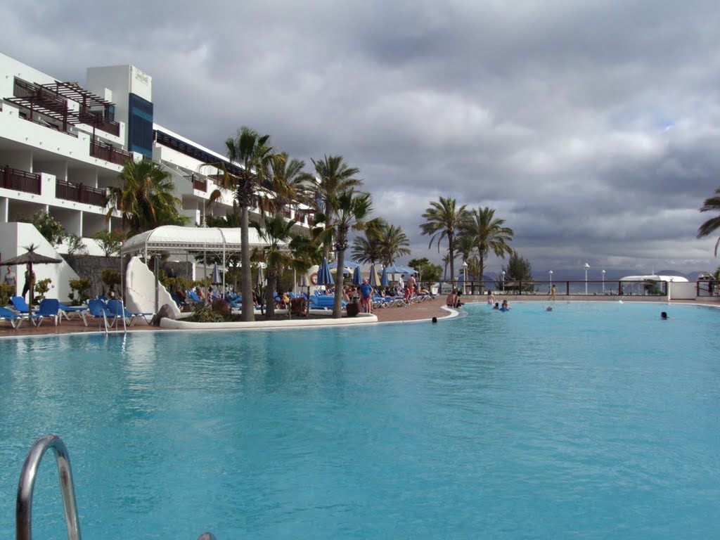 Hotel Papagayo Arena - Lanzarote by carmenmiramadrid >>NO VIEWS<<