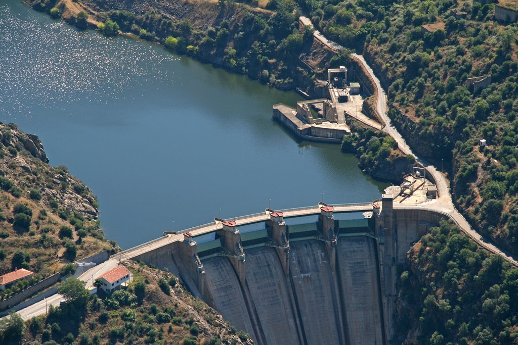 Salto de Saucelle by Henrik Als Nielsen