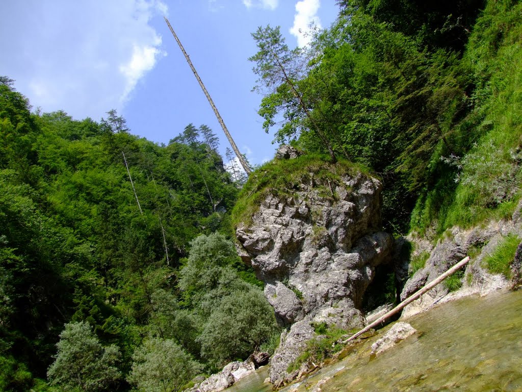 Rock with window in Iška canyon by Vesna Kriznar