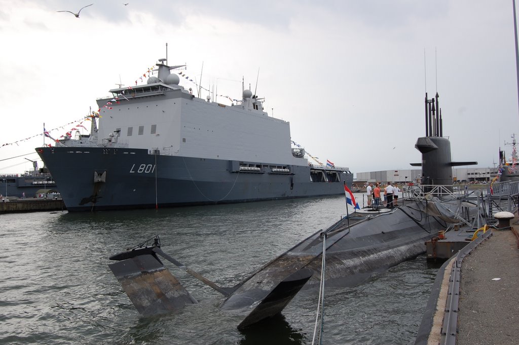 The Netherlands / Den Helder - Hr. Ms. Johan de Witt by boomtvl