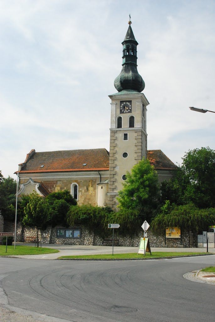 Pfarrkirche von Niedersulz by GuentherZ