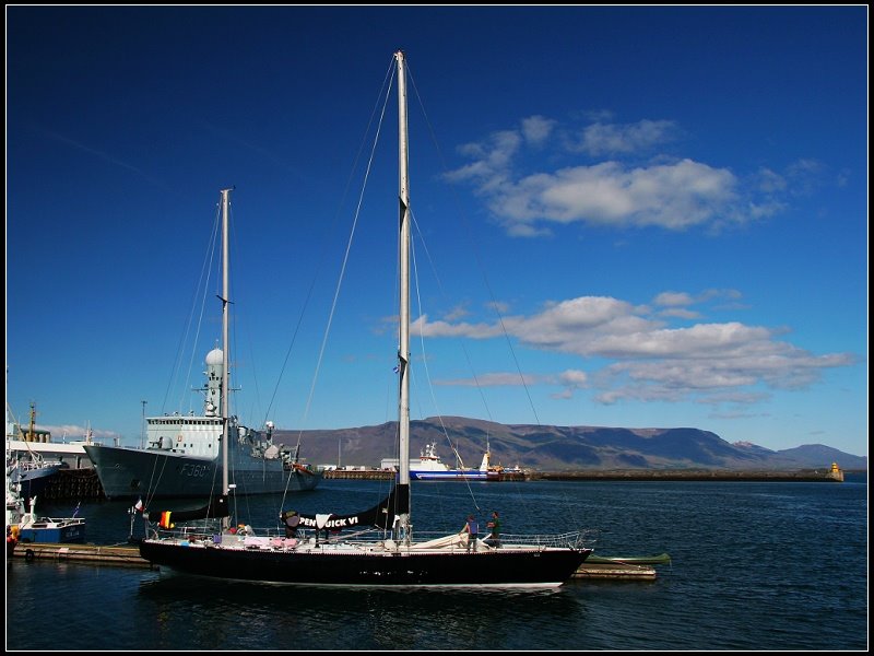 Vesturbær, 101 and 107 Reykjavík, Iceland by 尼尔伯