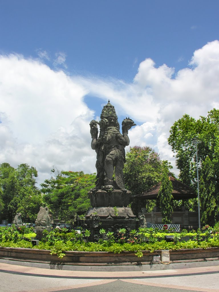 Sculpture of four-head Vishnu (Catur Muka) by IPAAT