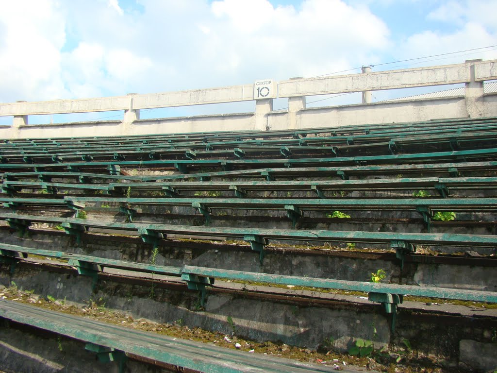 Ternopil' City Stadium (under reconstruction) by SammyFCDD