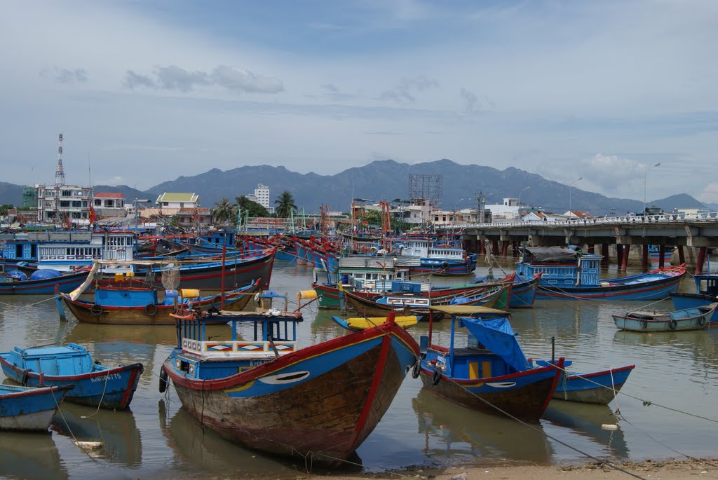 Fishing boats on the cai river by stevemark