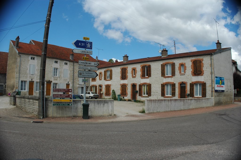 tp-Foto Rolampont, France, Maison J.-M. Bligny by trappresse