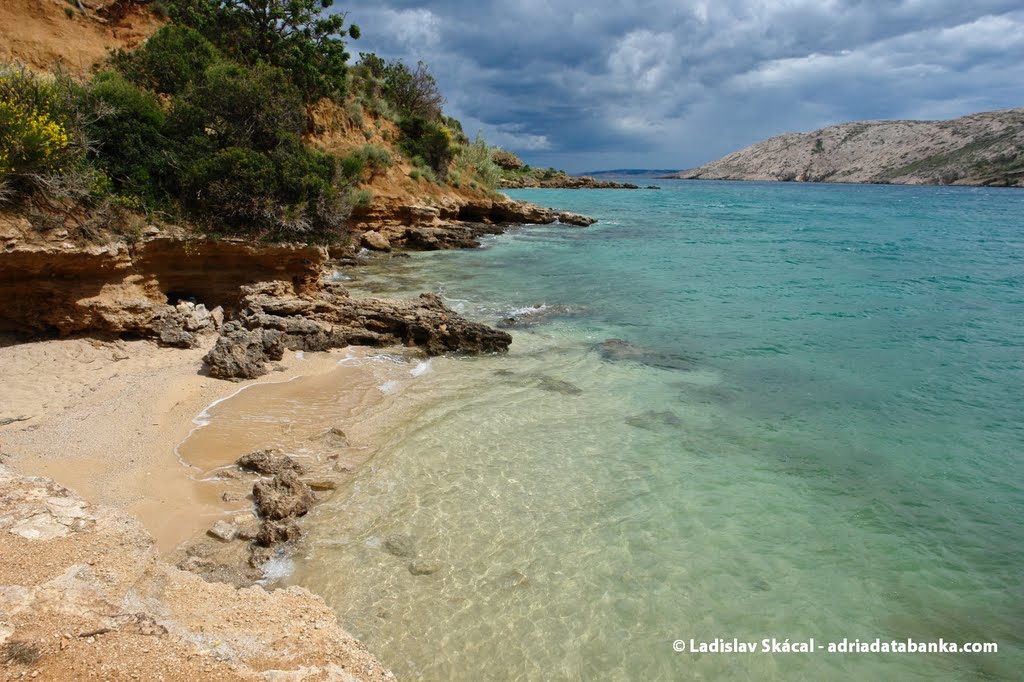 Barbat - Island Rab by adriadatabanka.com