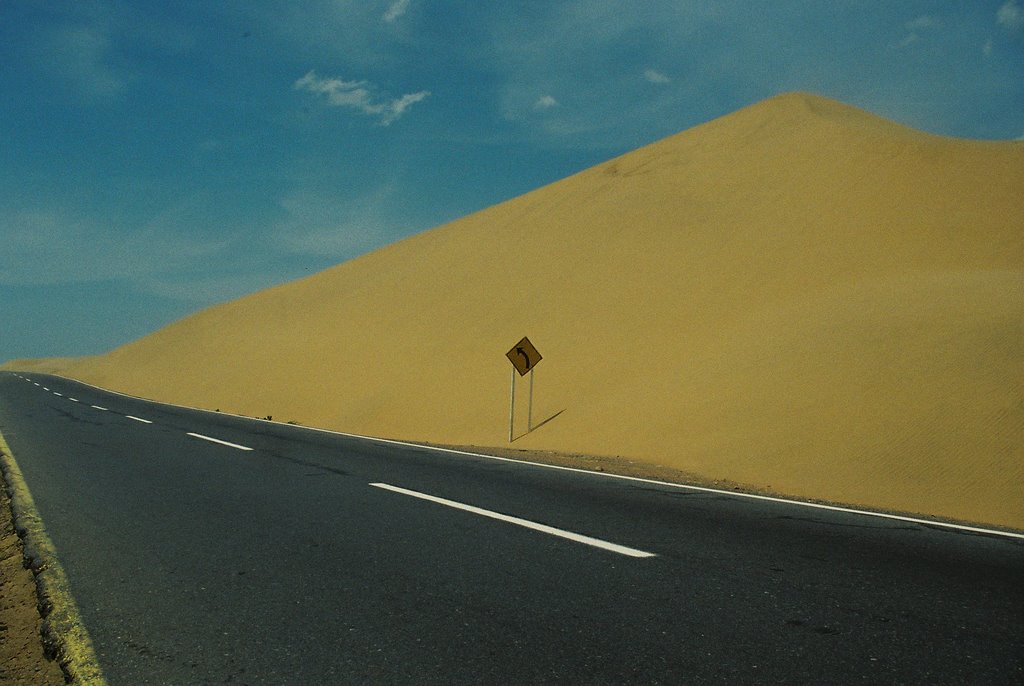 Los Medanos by Carlos E. Hernández …