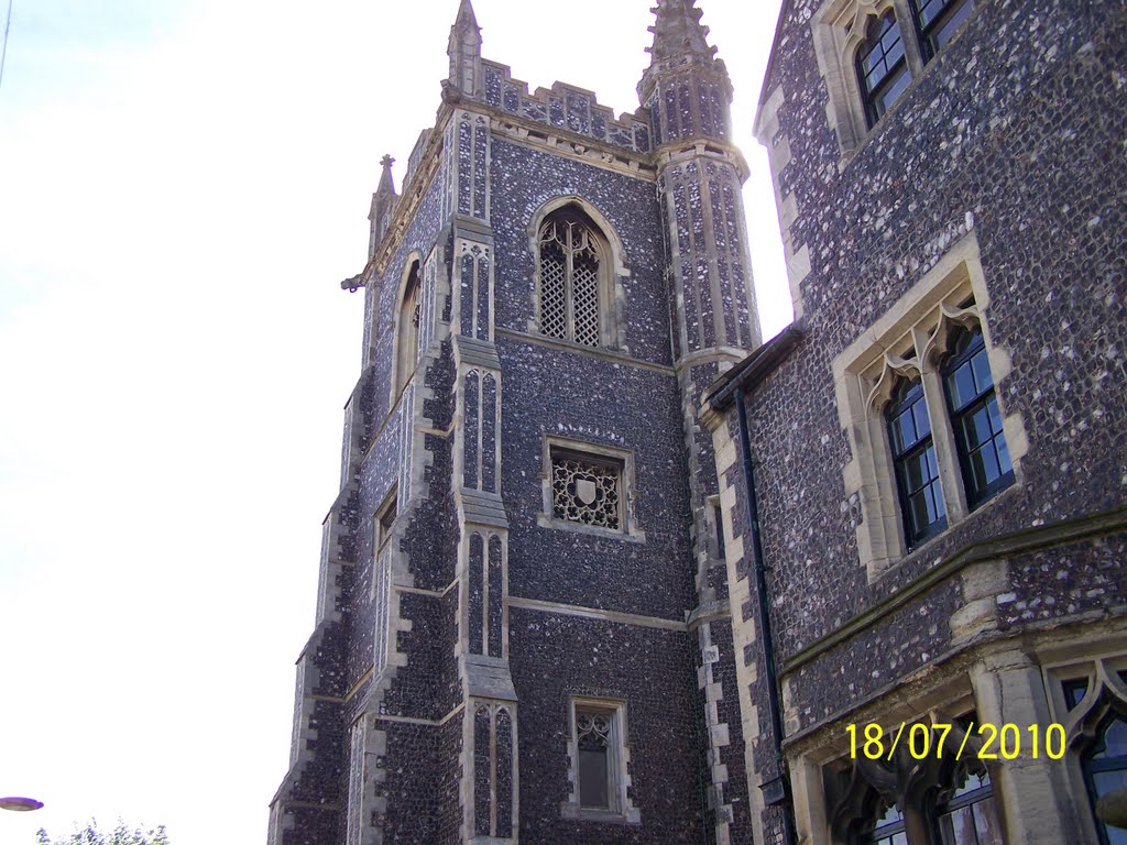 St marys, yarmouth by locks