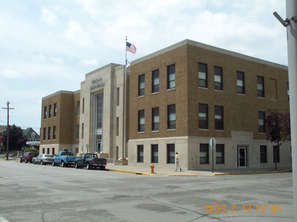 Winona City Hall, Winona MN, July 2003 by urbanitas