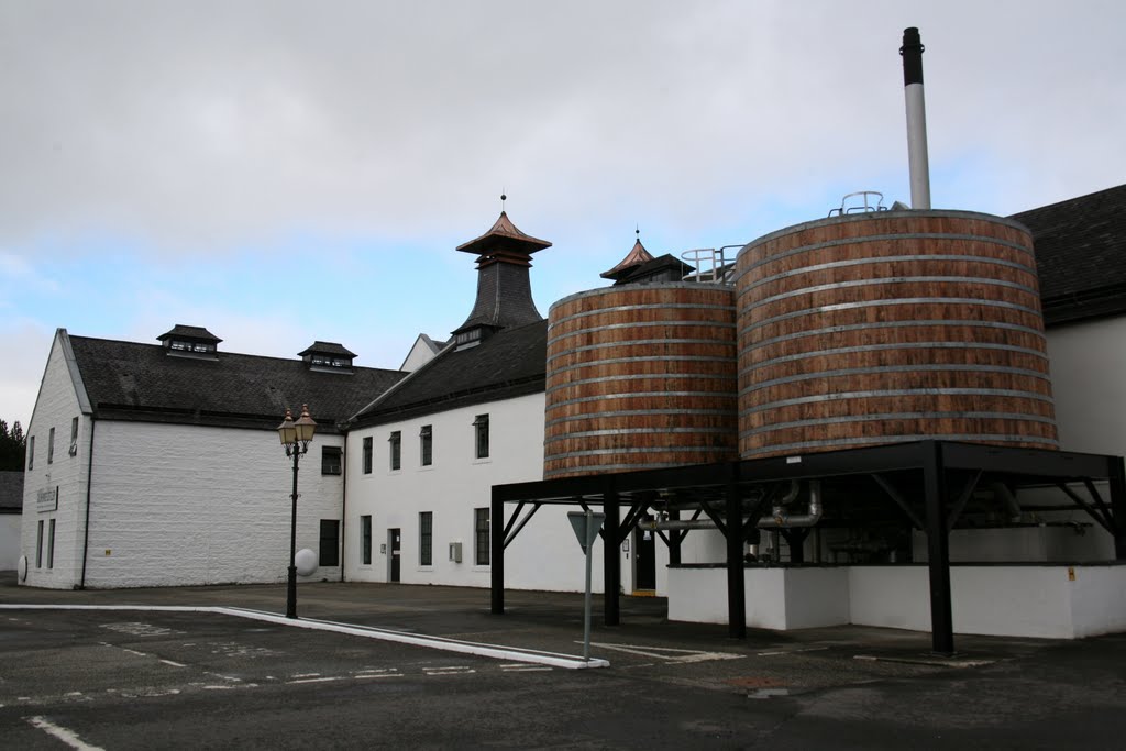 Dalwhinnie Distillery, Dalwhinnie, Highland, Scotland, Great Britain by Hans Sterkendries