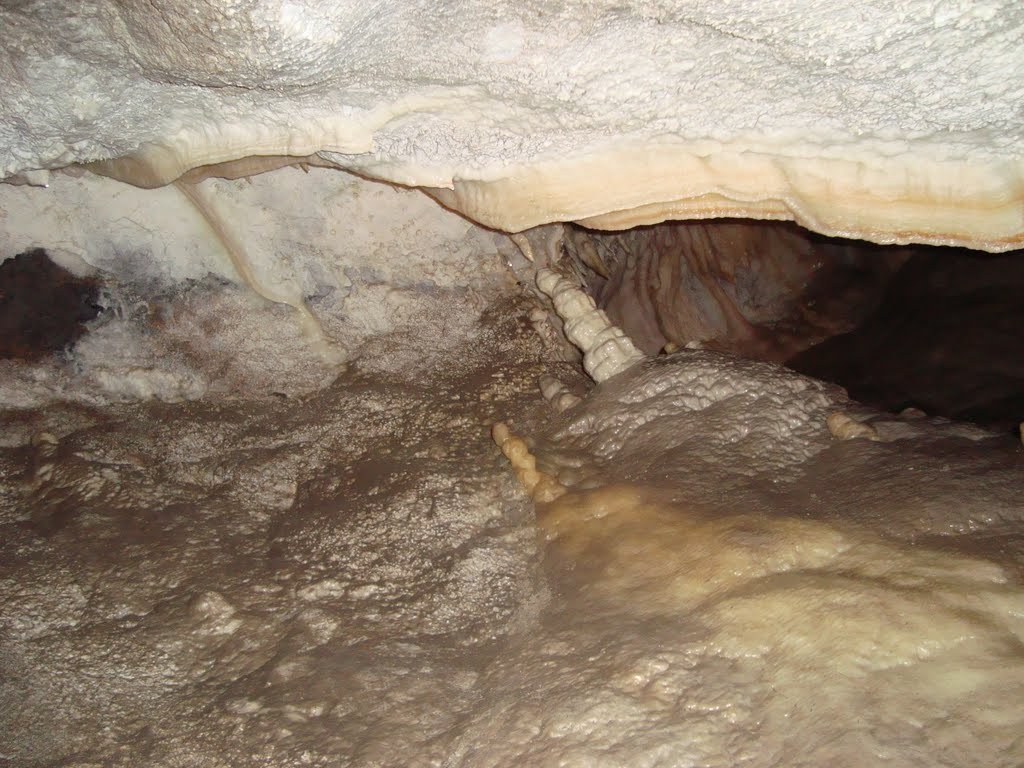 Timpanogos Cave, Utah by A J Butler