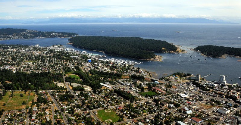 Nanaimo and Strait of Georgia by longbachnguyen