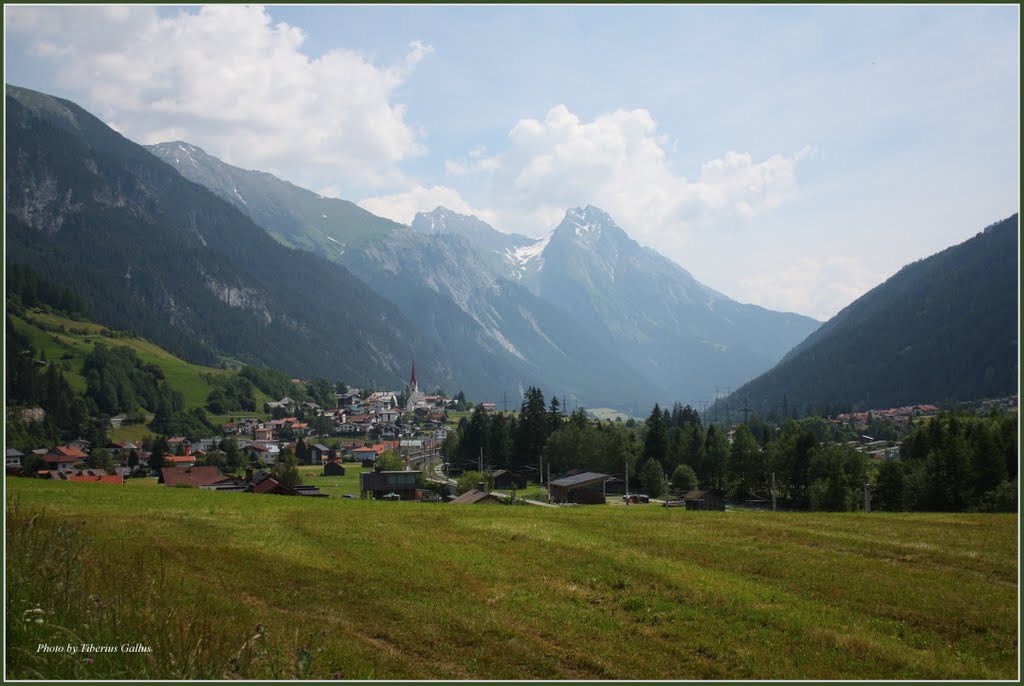 Panorama of Pettneu by Tiberius Gallus