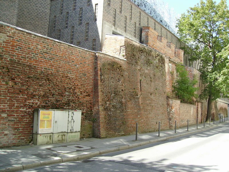 Munich, View of the old wall remnant by achatzis