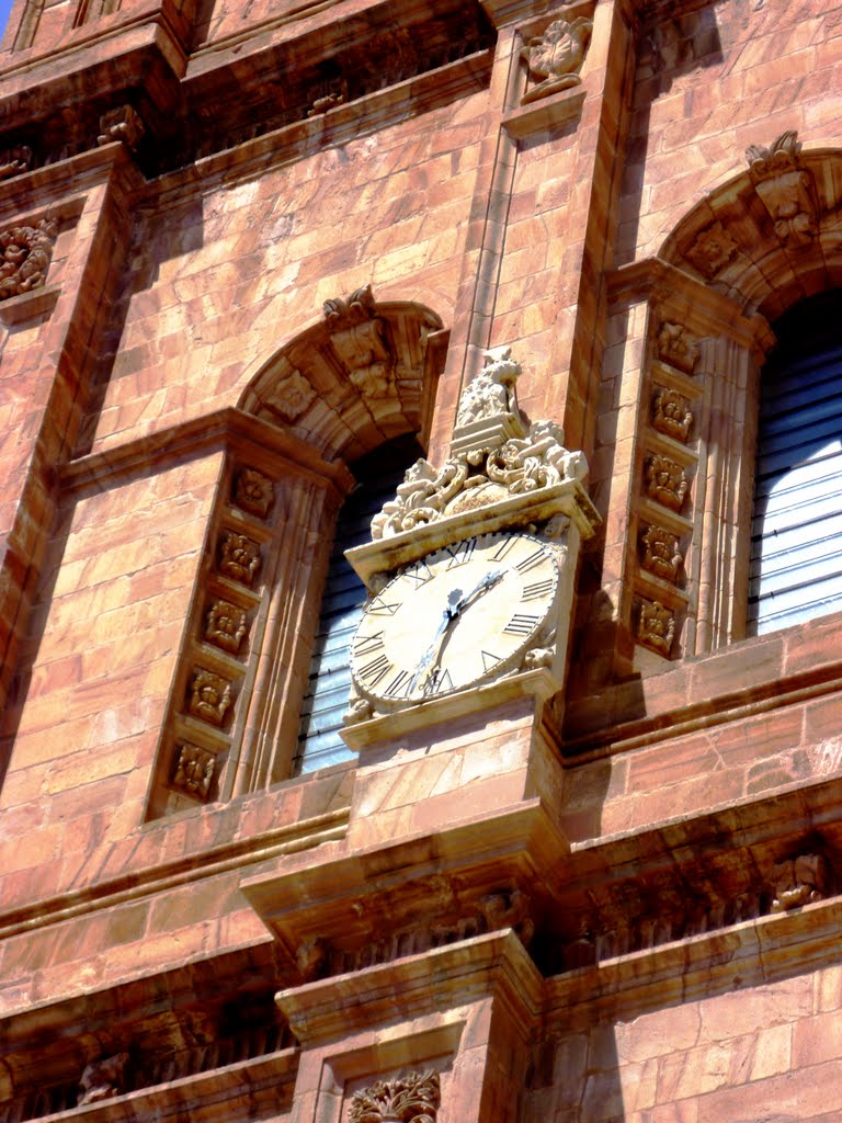 El reloj de la Torre de la Catedral by BRISA (Fuensi)