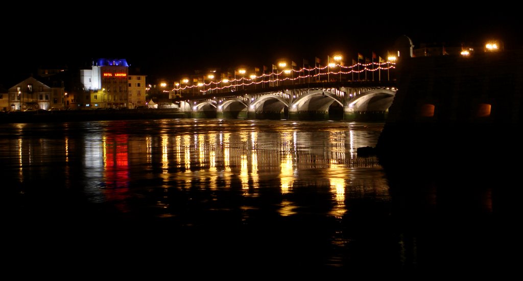 Pont Saint-Esprit by Kristoff Anselmo