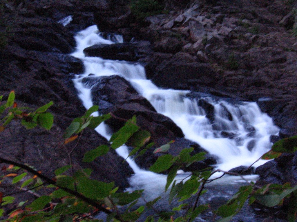 Waterfall near algonquin by duško pilić - Душко