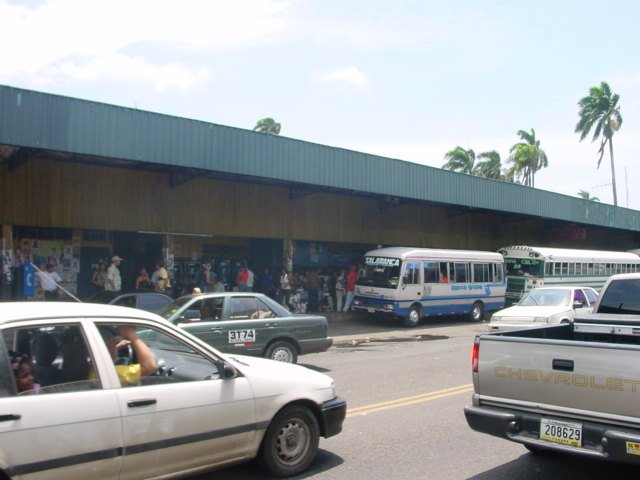 Calle 11 Bolivar (Terminal de Buses) by Daniel Sanchez