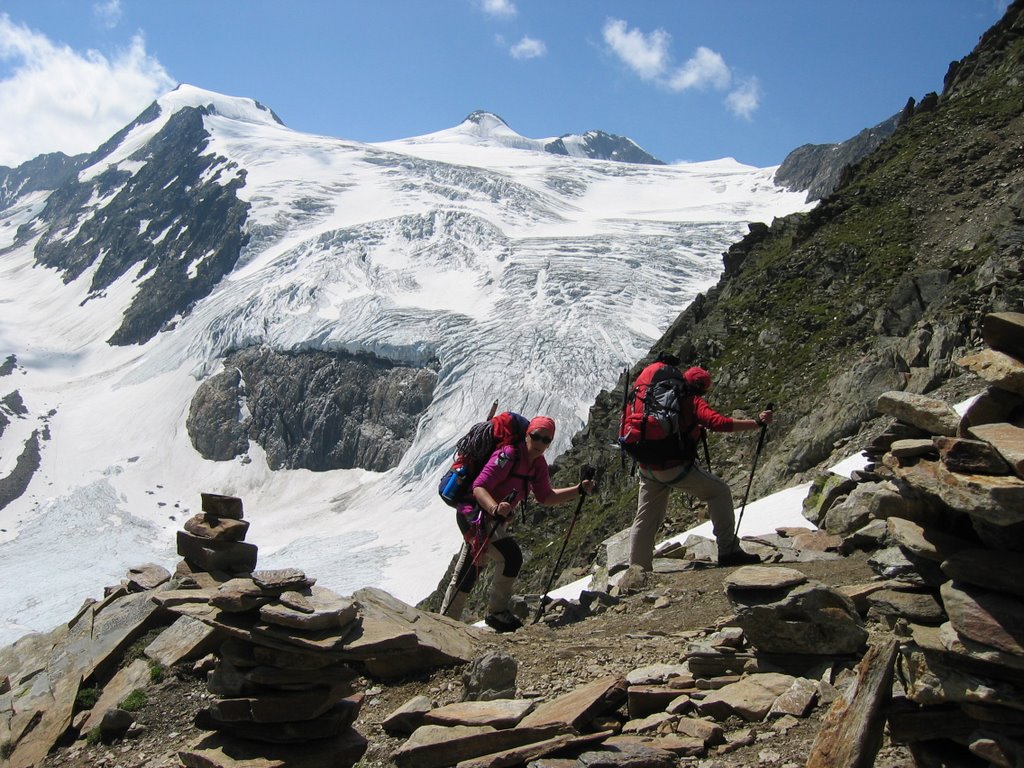 Dal Peiljoch Cima del Prete e Pan di Zucchero by Giovanni Malinverni