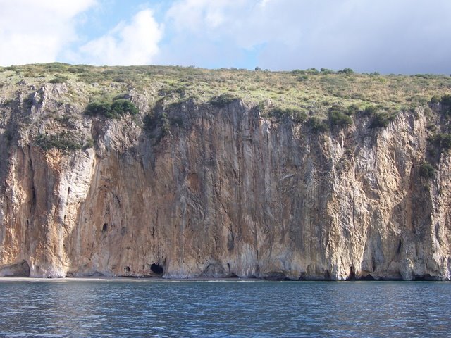 Le grotte di Palnuro by marco saraceno