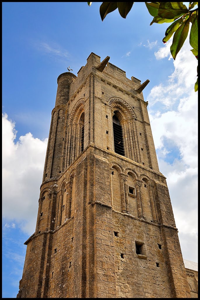 Eglise Saint-Quentin, le clocher by JiPR