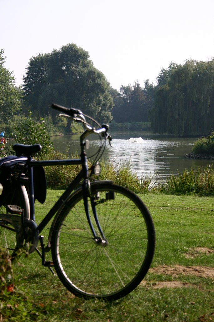 Brielmeersen, Deinze, Oost-Vlaanderen, Belgium by Hans Sterkendries