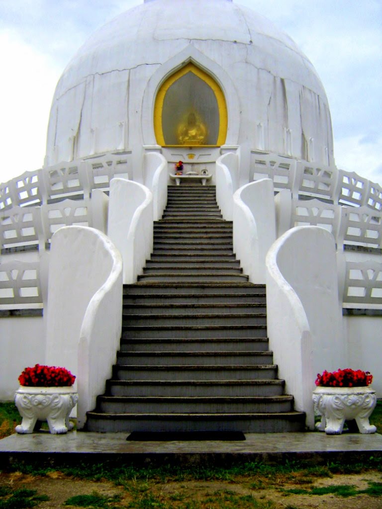 Peace stupa - Béke - Sztúpa by Mata Hary