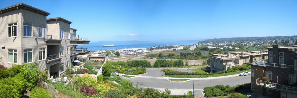 View of the Port of Edmonds by seenbee