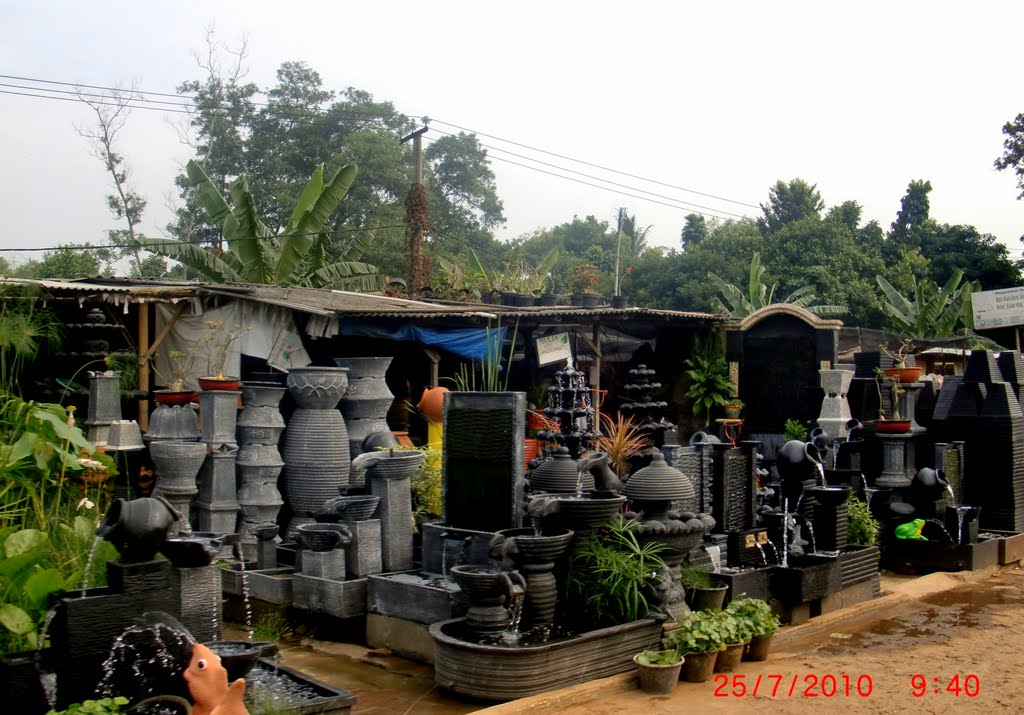 Nursery Depan UI by Nanang Pudjo Bintoro