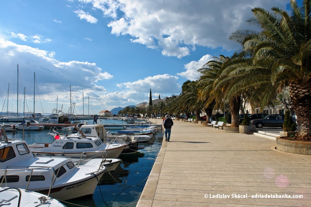 Baška Voda - Riviera Makarska by adriadatabanka.com