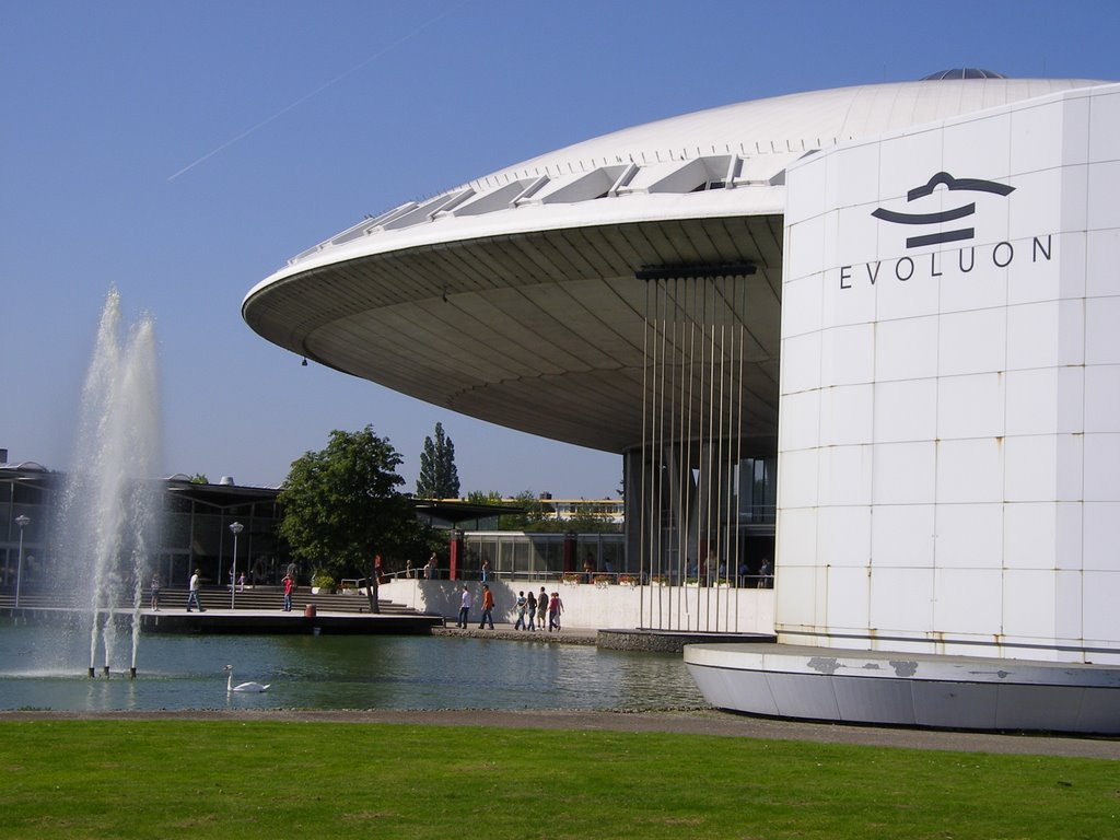 Evoluon, Eindhoven, Netherlands by M@R10