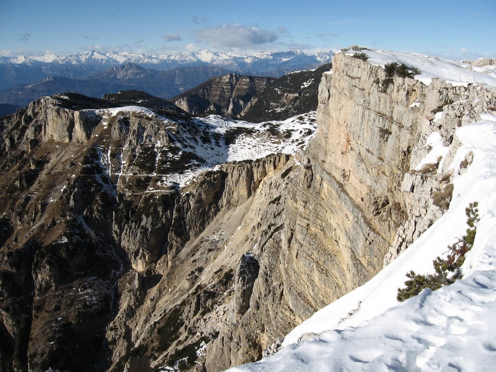 Soglio d'Incudine by Savio Paolo