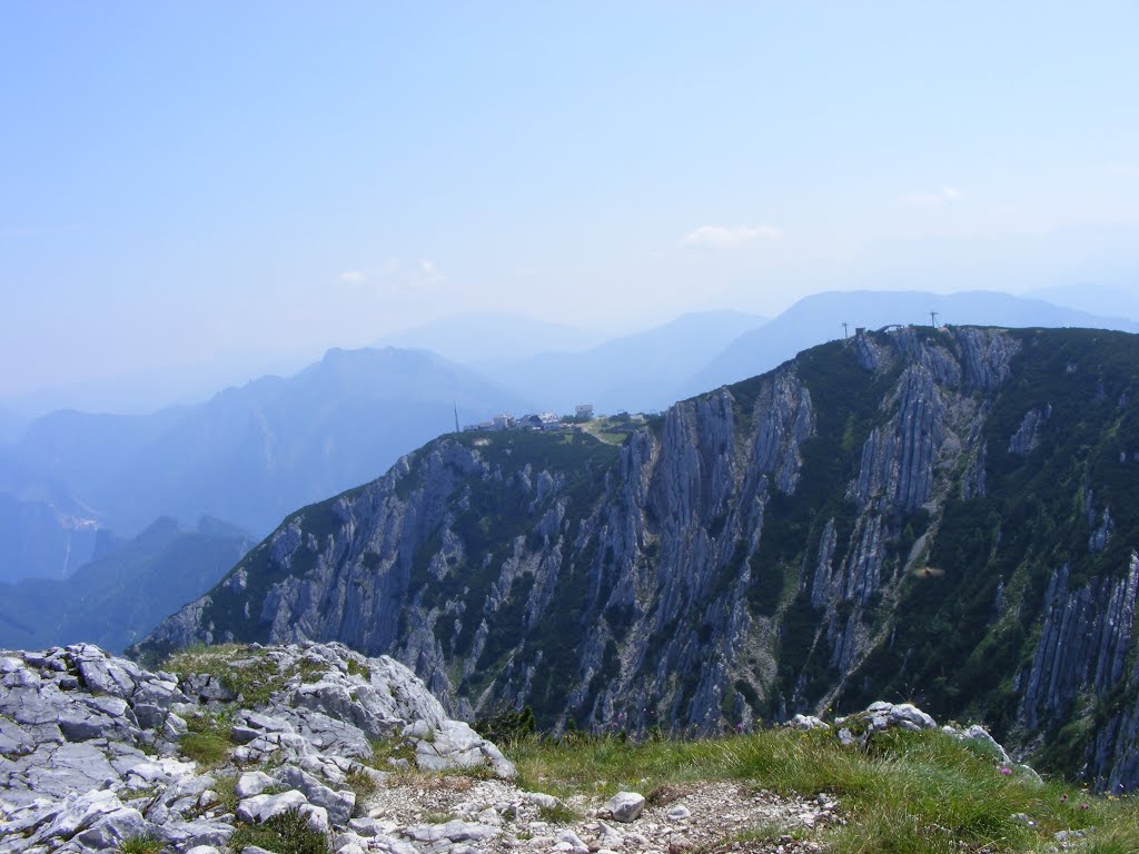 Alberfelkogel by Fam. Denkers