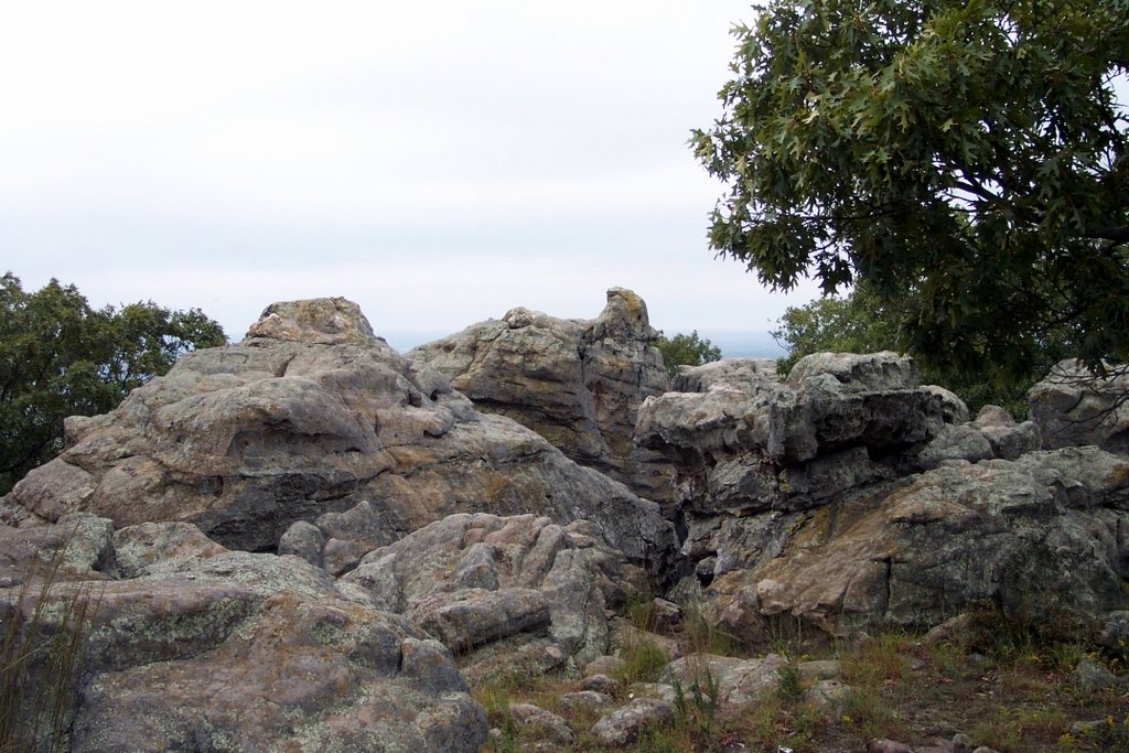 Pilot's Knob Rocks by jeremy_allen