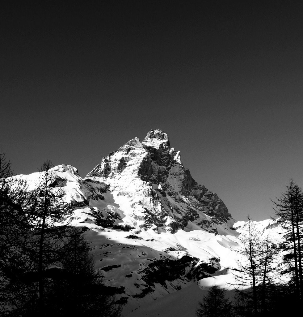 Matterhorn, Cervinia, Italy by scollisdiver