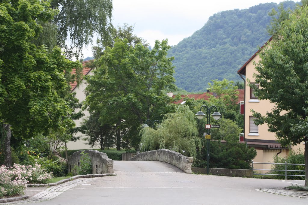 Unterhausen Streetlife by LukasFelder