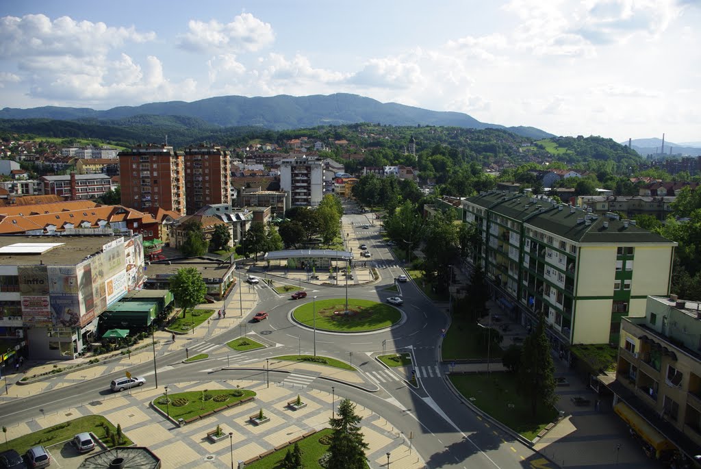 Trg u Loznici "Vuk Karadzic" by rzeljko