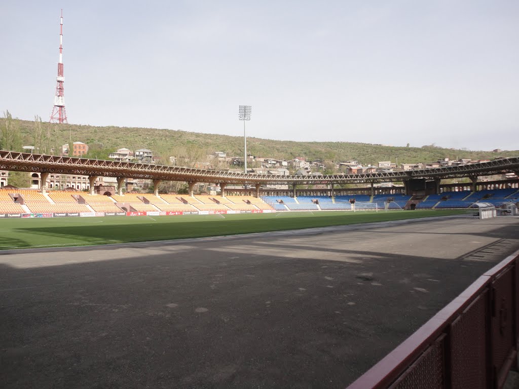 Estadio Vazgen Sargsyan 2 by lxsrfn