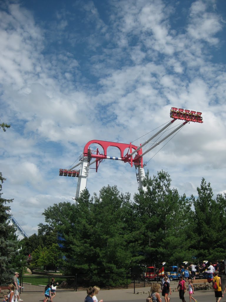 07-16-10 Valleyfair - Xtreme Swing by TheGreatDarren