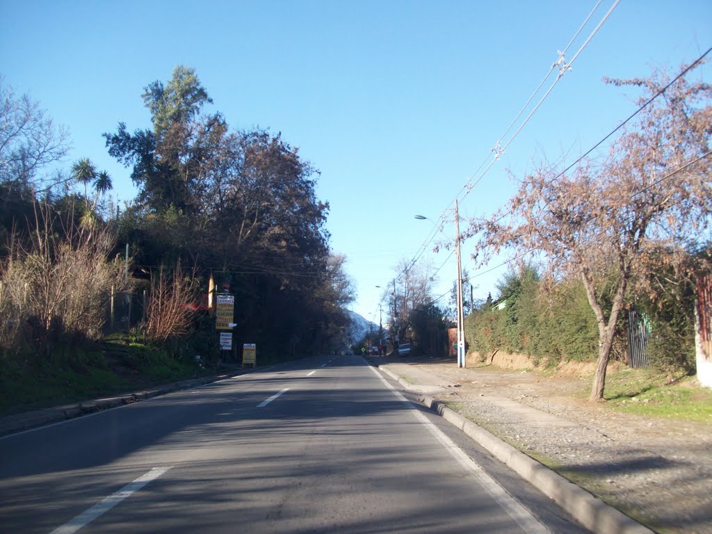 Camino El Volcán. San José de Maipo Santiago by Ignacio Paredes