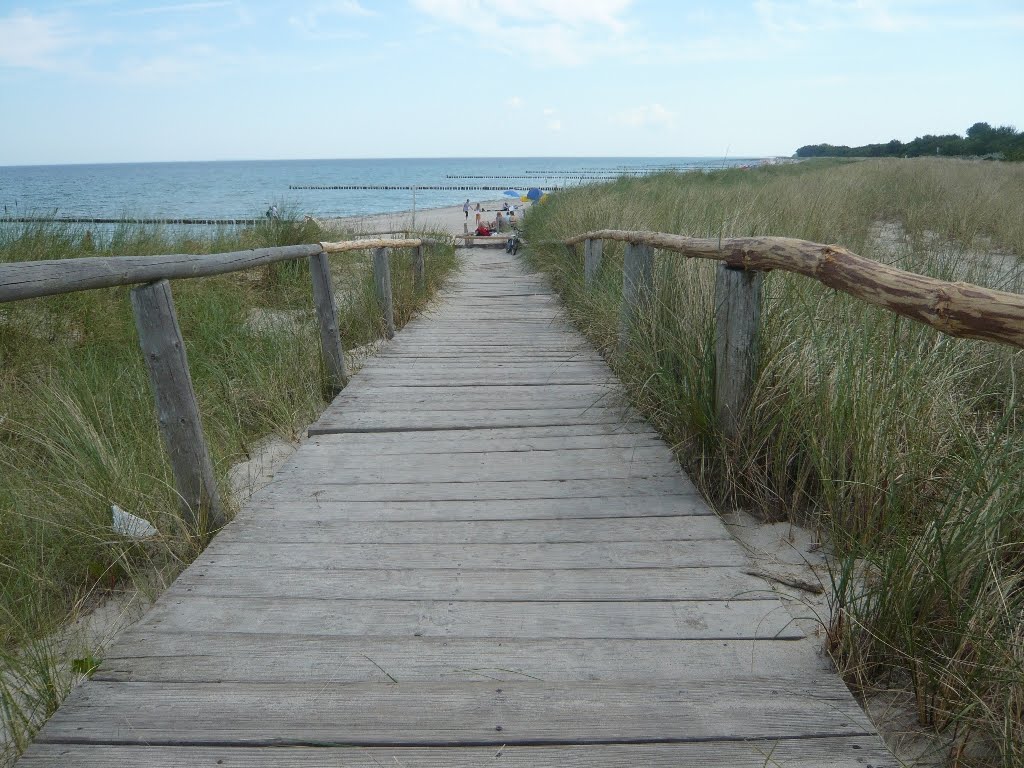 Behindertenübergang zum Strand by Tinkan 40